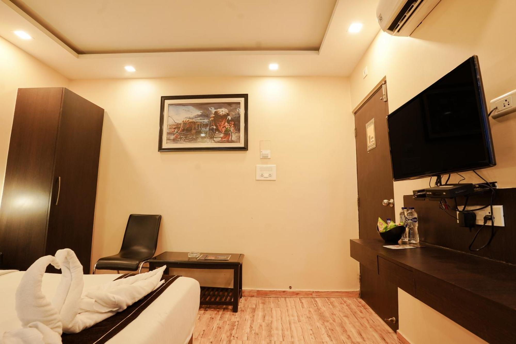 Hotel Sheldon International Near Science City Kolkata Exterior photo