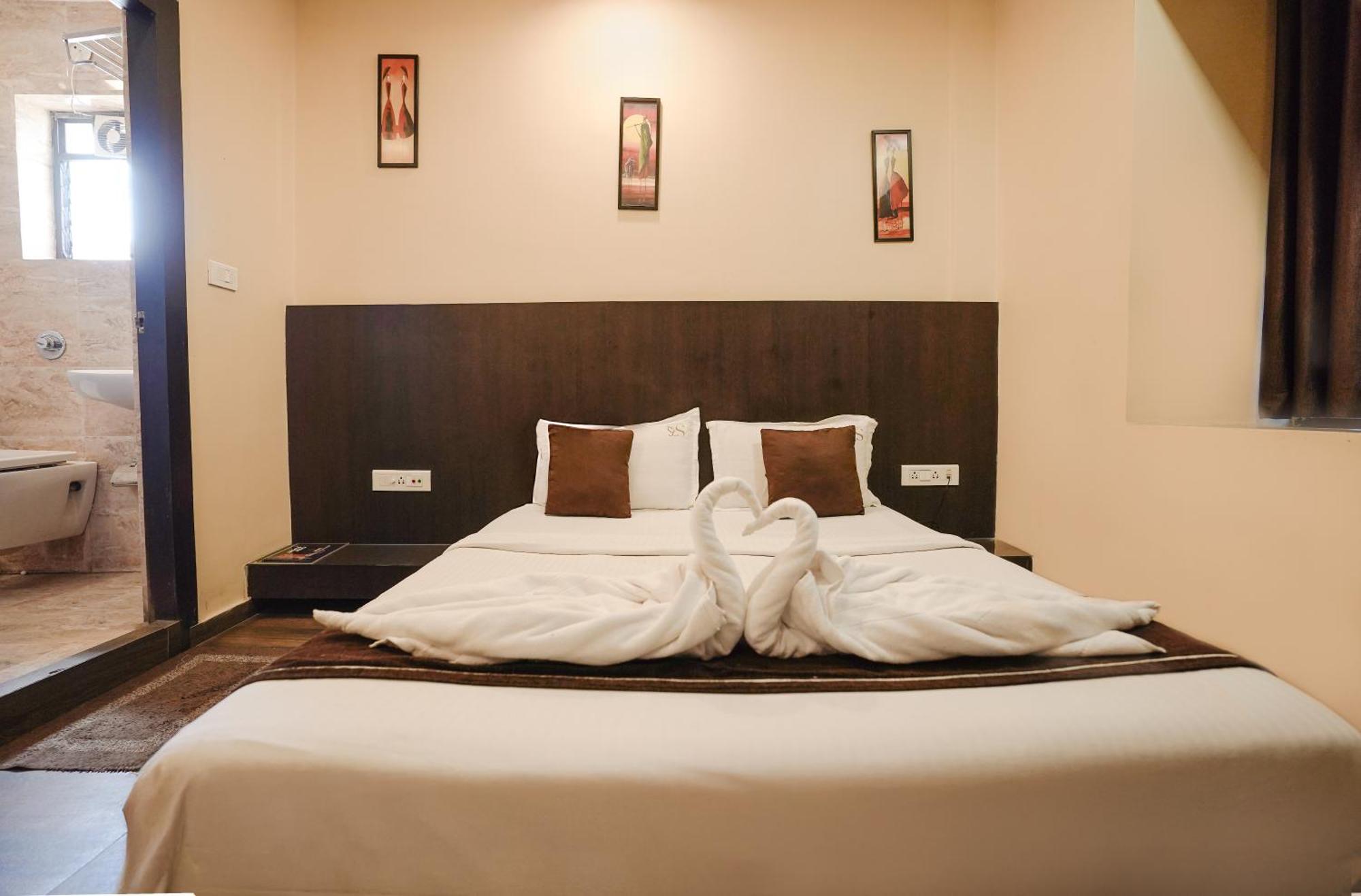 Hotel Sheldon International Near Science City Kolkata Exterior photo
